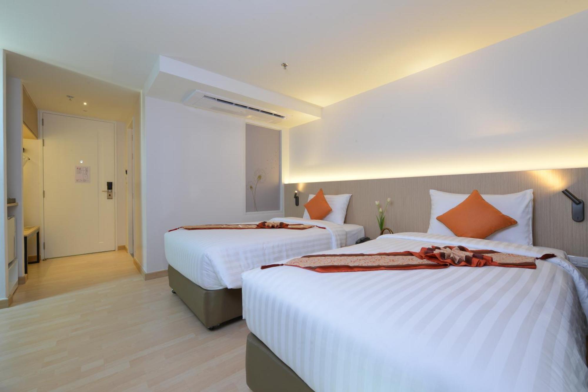 Le D'Tel Bangkok Hotel Екстериор снимка Deluxe Room