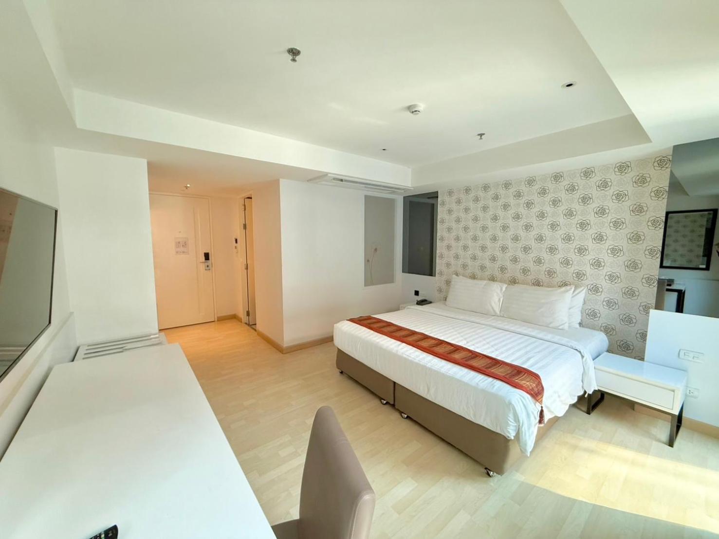 Le D'Tel Bangkok Hotel Екстериор снимка